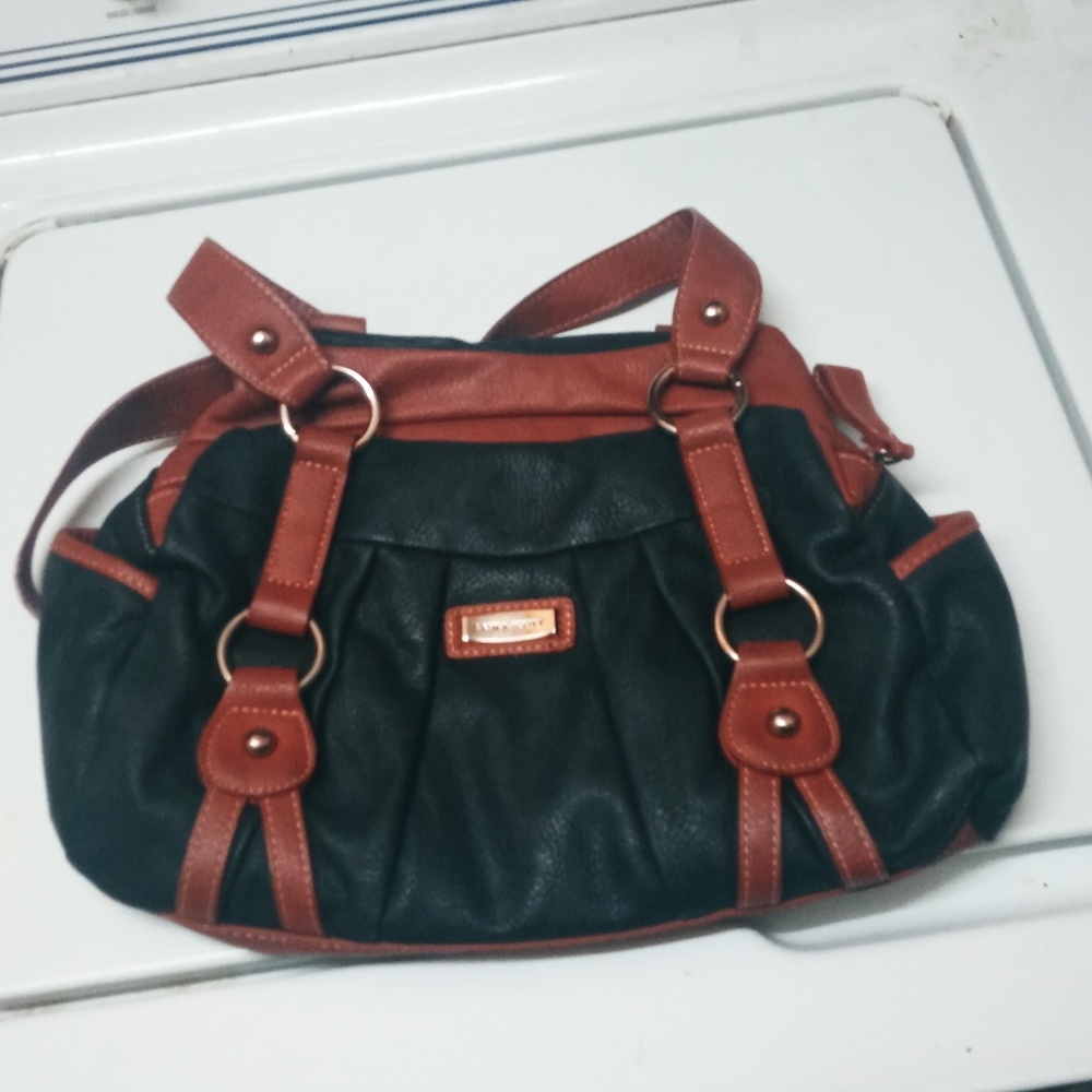 Laura Scott purse navy and brown